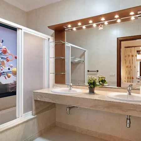 Lanzarote The Olive - Pool Heated فيلة *