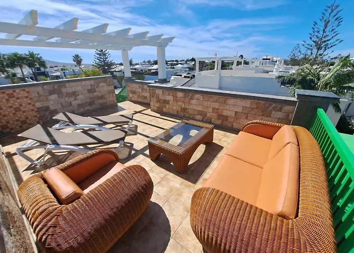 Villa Lanzarote The Olive - Pool Heated *