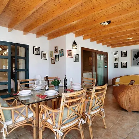 Lanzarote The Olive - Pool Heated * 普拉亚布兰卡