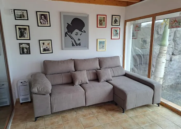 Lanzarote The Olive - Pool Heated Villa *