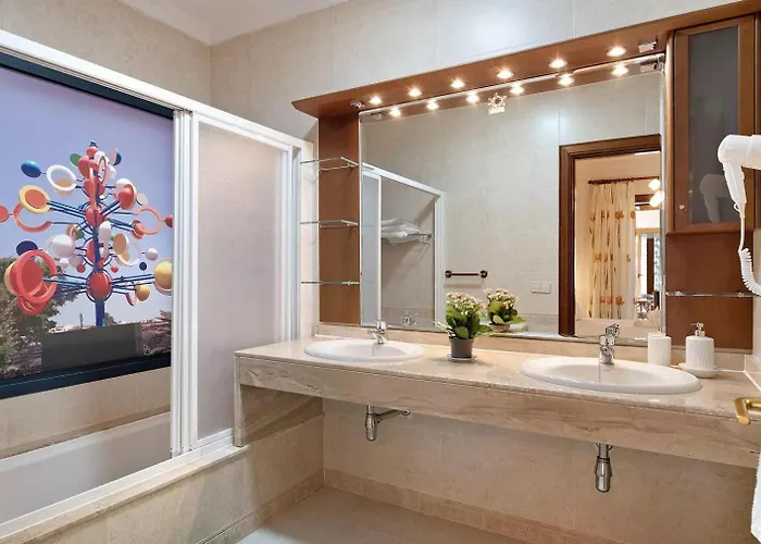 Lanzarote The Olive - Pool Heated Villa *